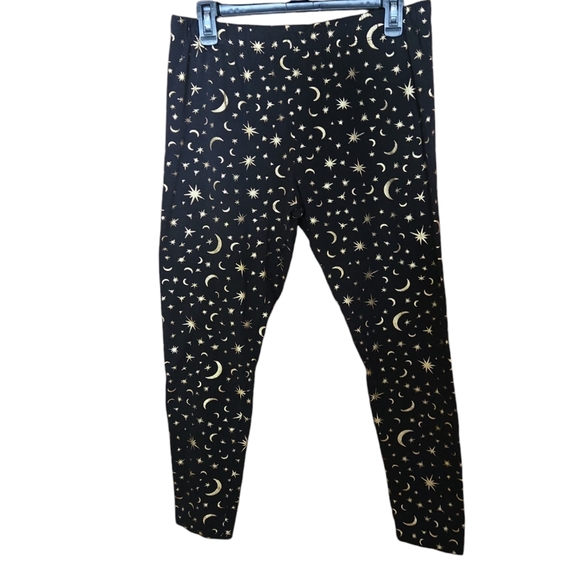 Black and Gold  Moon and Stars leggings. - Picture 5 of 5